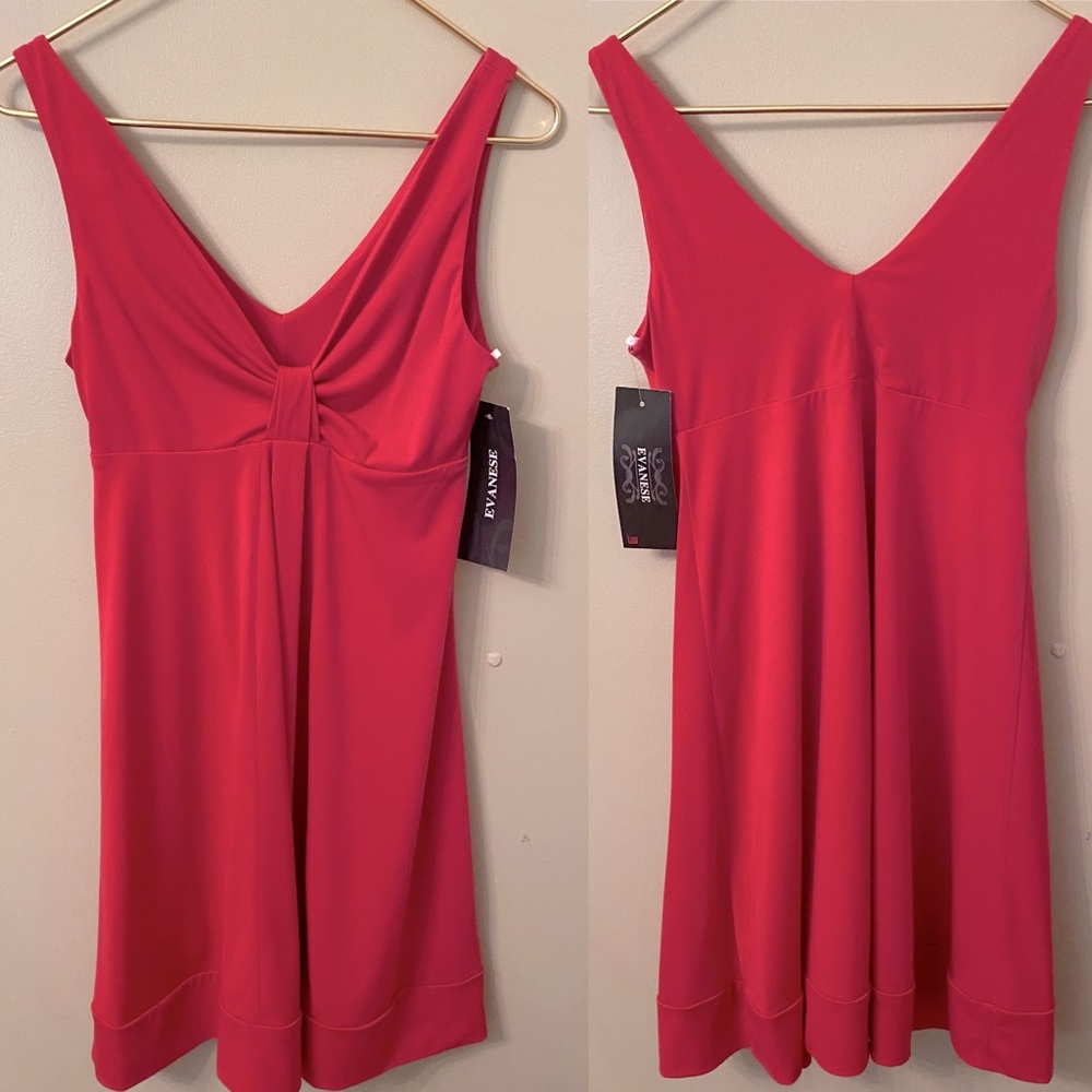 Evanese Dress‎